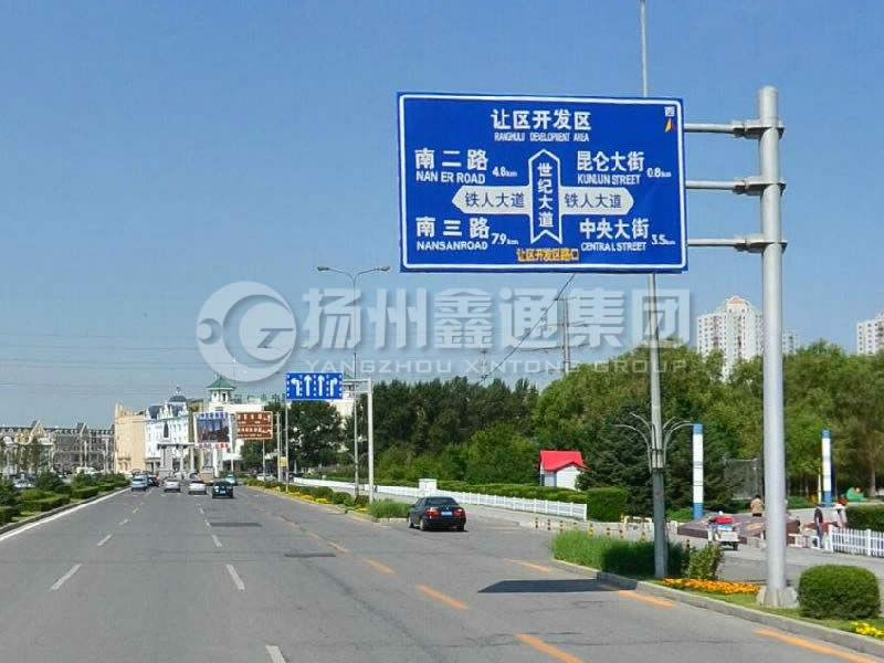 BZG-004，交通標(biāo)志桿，鍍鋅交通標(biāo)志桿