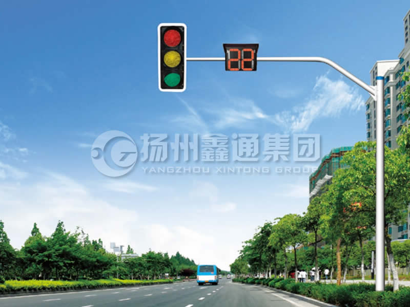 XHDG-010，彎臂信號燈桿，臨沂信號燈桿