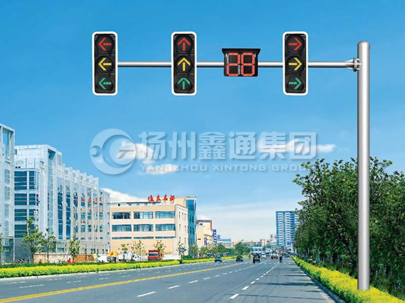 XHDG-012，L型等徑單臂信號燈桿