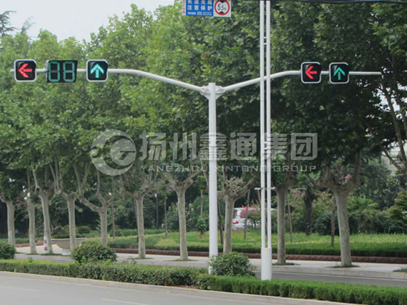 XHDG-041，Y型雙挑信號(hào)燈桿
