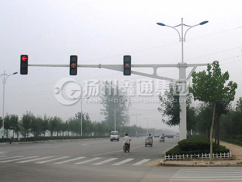 XHDG-042，方桿信號(hào)燈桿